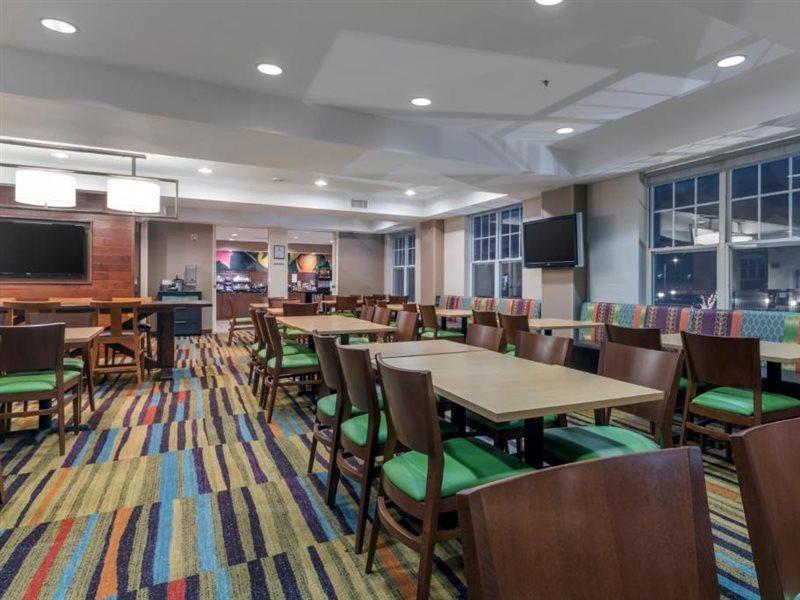 Fairfield Inn Kansas City Downtown/Union Hill Exterior foto