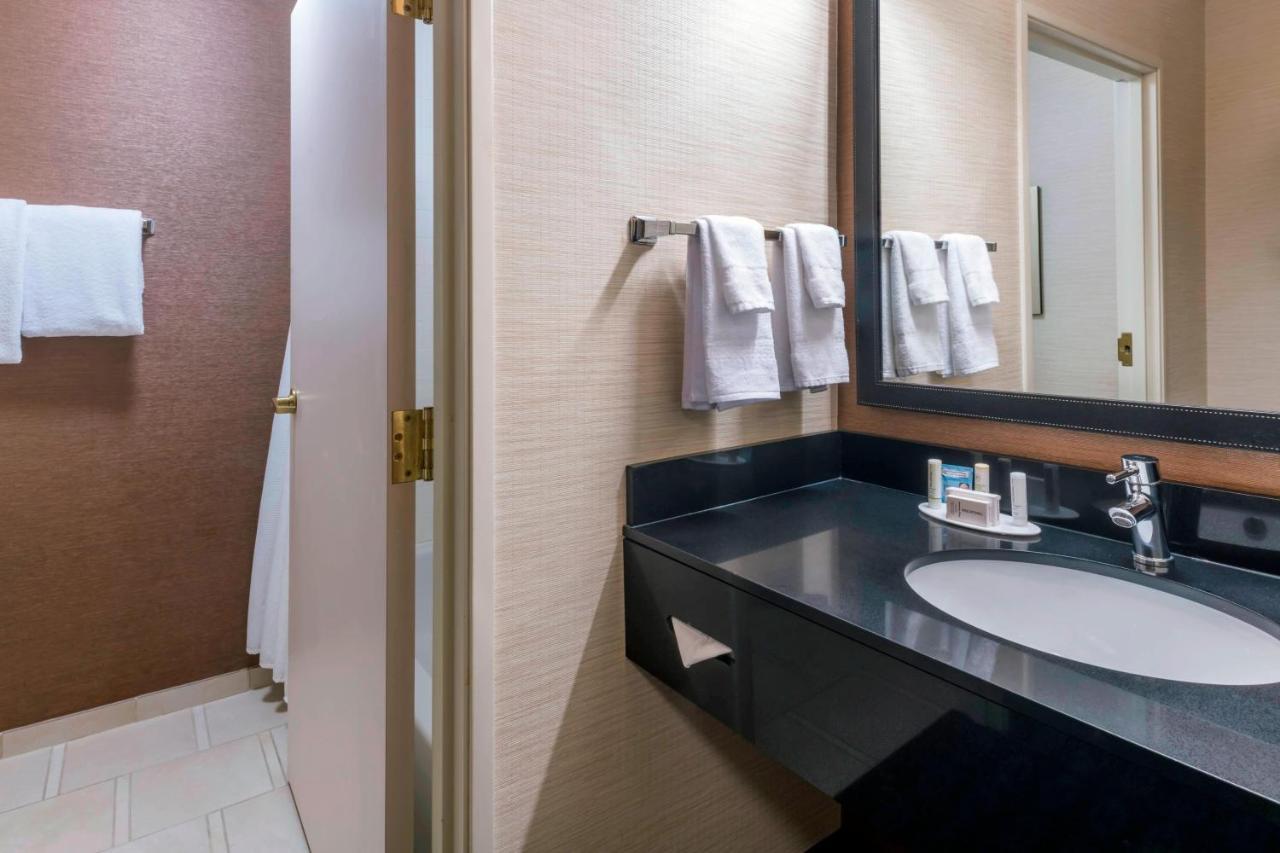 Fairfield Inn Kansas City Downtown/Union Hill Exterior foto